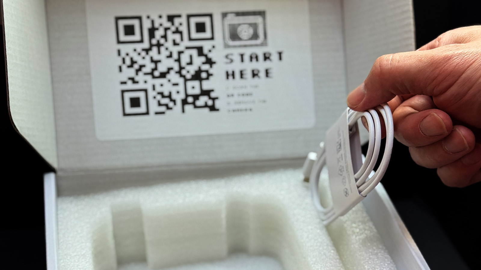 Attaching lanyard to ROC Camera